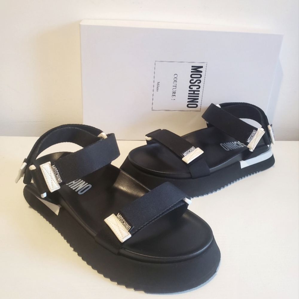 🛑SOLD- Authentic Moschino Womens Black Logo Strap Platform Sandals Size 40 US10